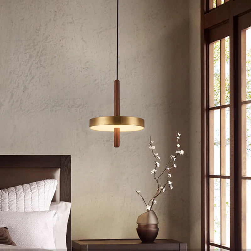 lustre nordique en bois et métal doré réglable pour intérieur - vue 5 sur 7