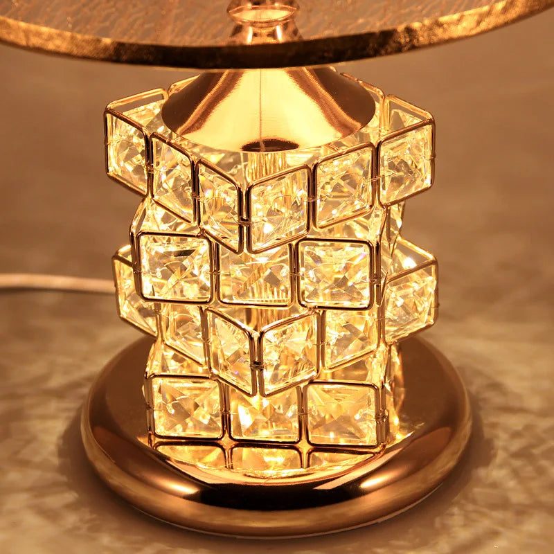lampe de table en cristal moderne pour décoration intérieure luxe - vue 4 sur 10
