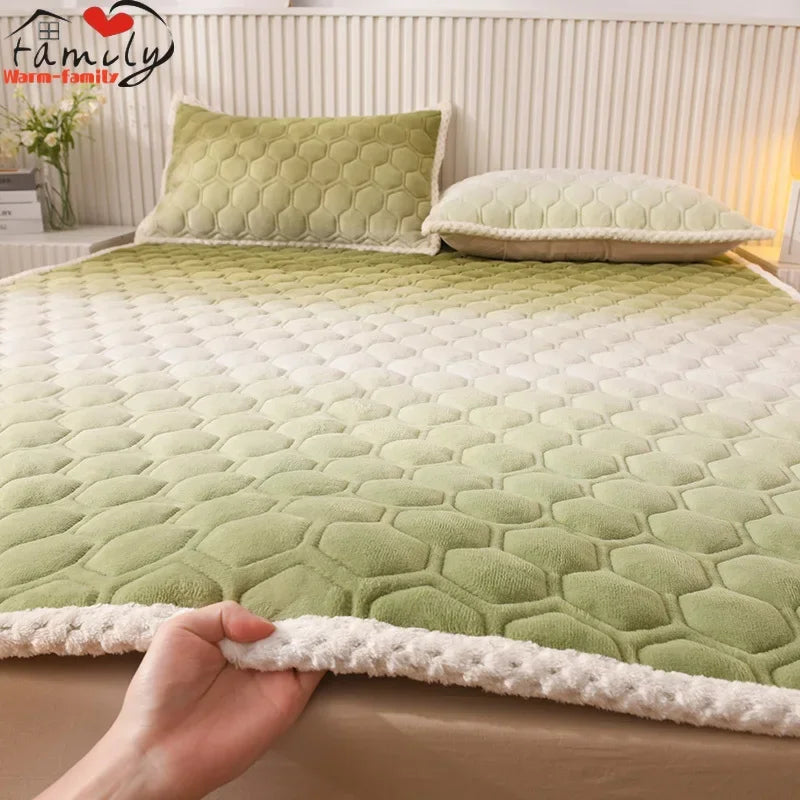 surmatelas doux pour étudiants en peluche pour lit simple ou double - vue 3 sur 18
