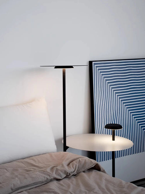 Minimalist nordic design acrylic desk lamp - vue 2 sur 8