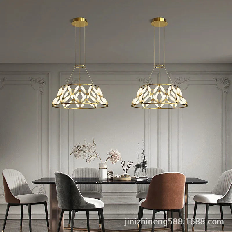 Minimalist LED pendant light Christmas decor - vue 4 sur 13