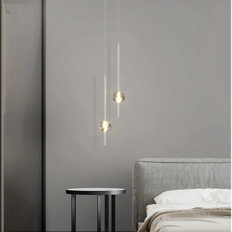 Minimalist pendant light with cube crystal decor - vue 3 sur 12