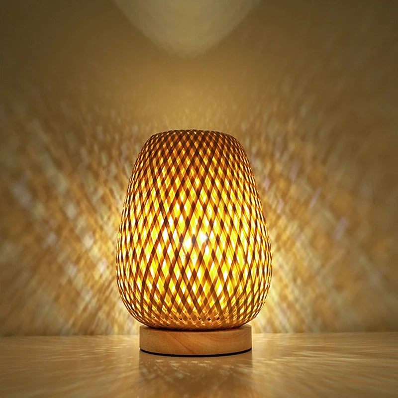 Petite lampe de Table en rotin à intensité variable - vue 5 sur 6