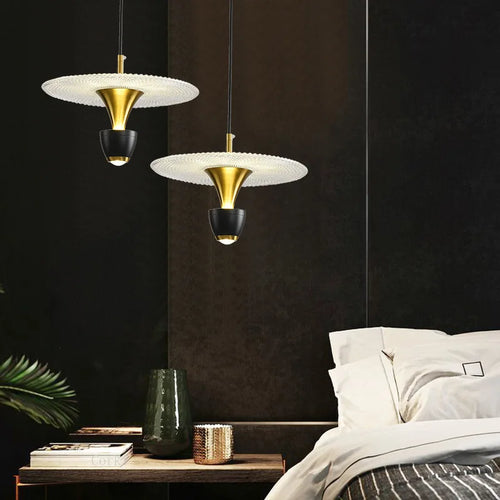 suspension moderne design ovni pour espaces intérieurs lumineux - vue 4 sur 9