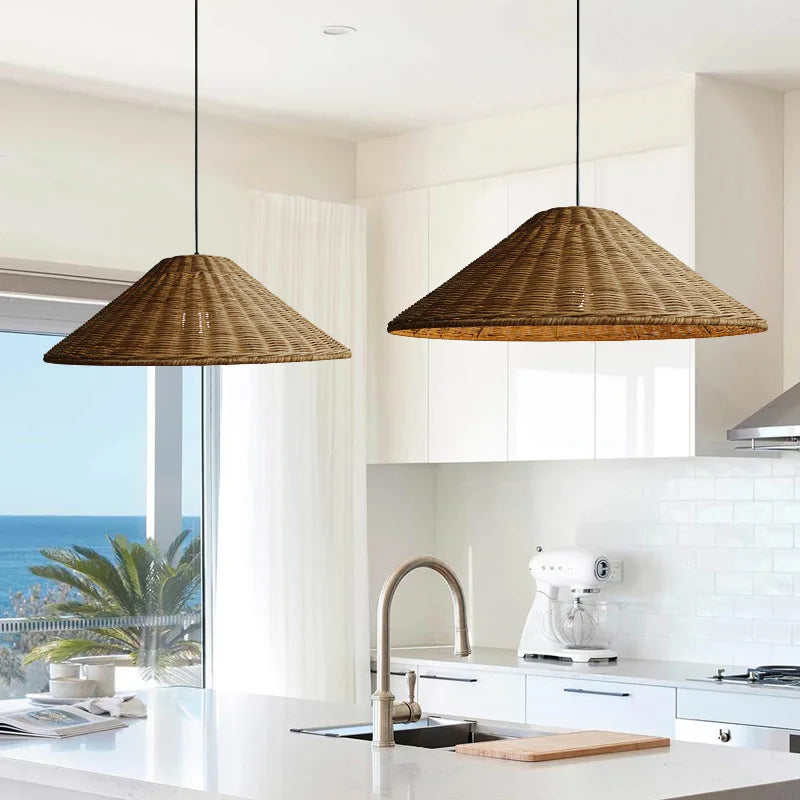 Suspension conique zen en rotin de bambou - vue 4 sur 16