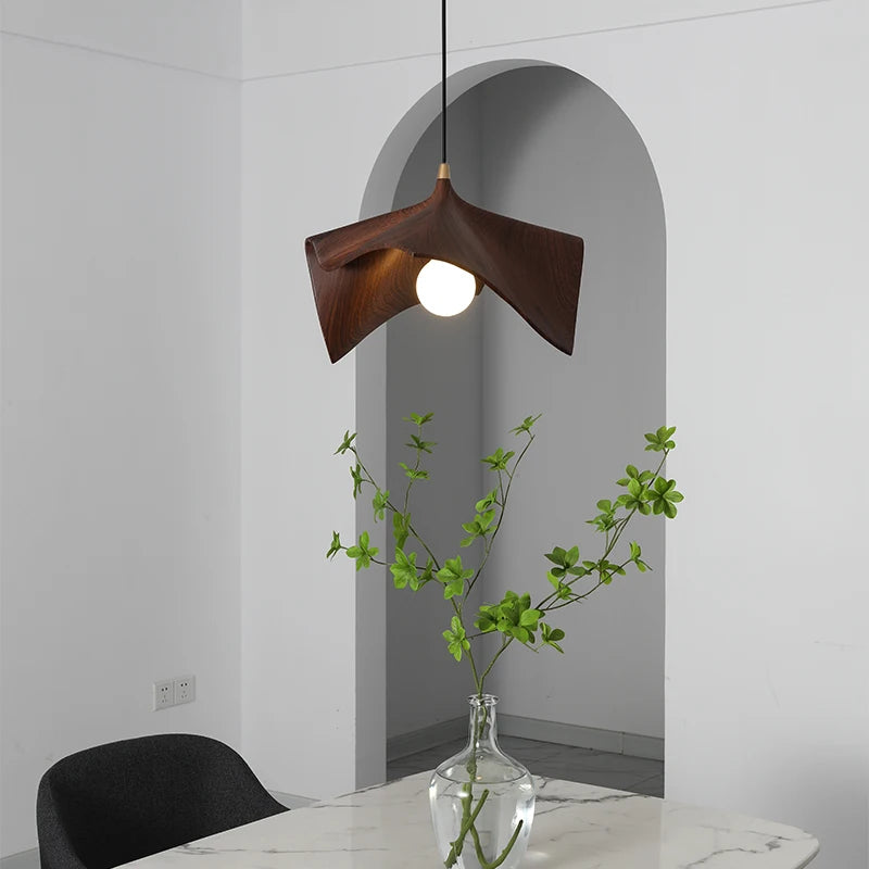 lustre moderne en résine led design créatif - vue 4 sur 9