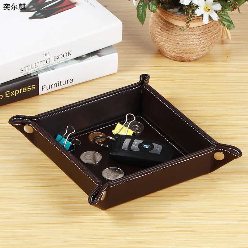plateau moderne vide-poche pour clés et petits objets - vue 6 sur 8