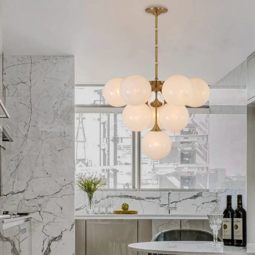 lustre en cuivre design moderne pour un intérieur élégant
