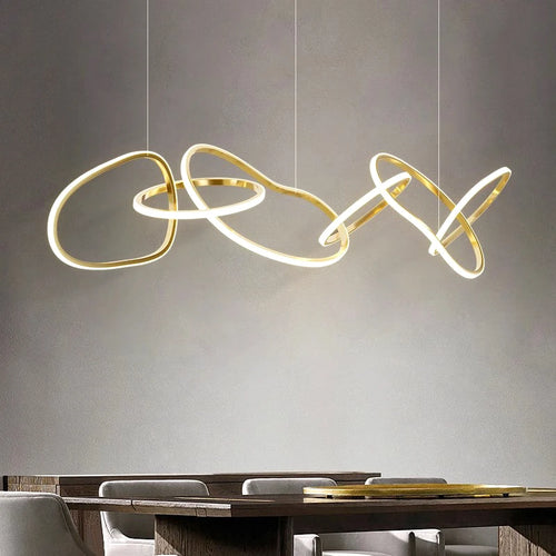 Lustre design doré décoration vintage salle à manger éclairage intérieur