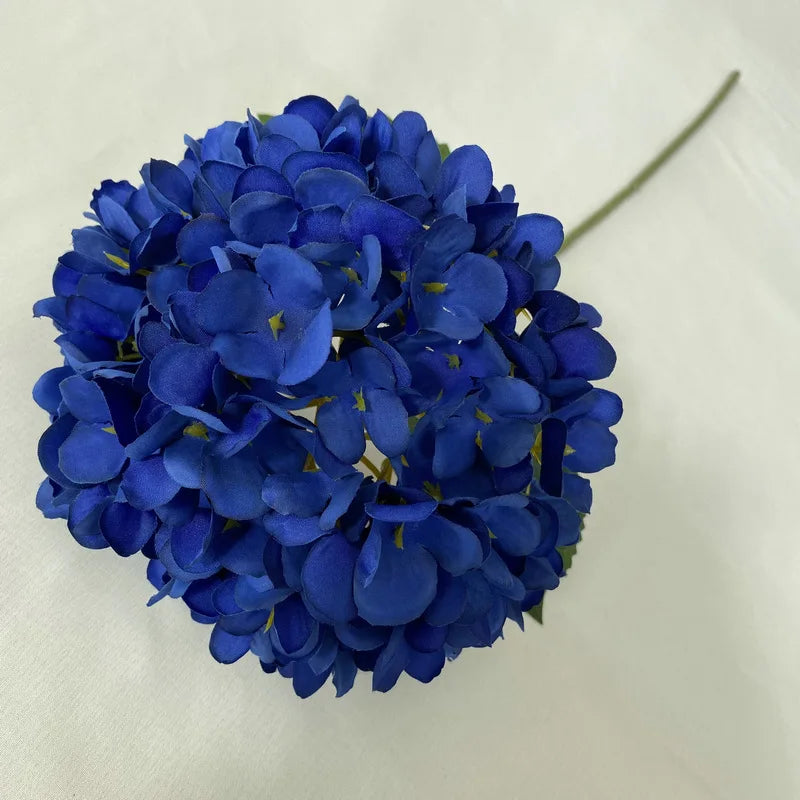 bouquet d'hortensias artificiels en soie pour mariages et décorations festives - vue 14 sur 19
