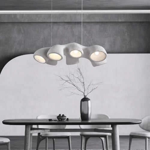 Minimalist resin pendant light for a contemporary interior - vue 4 sur 9