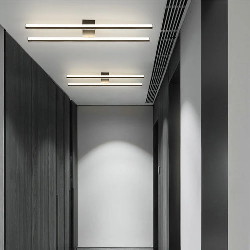 Minimalist nordic style LED wall light for indoor use - vue 4 sur 9