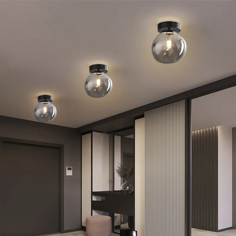 Plafonnier LED en verre au design moderne