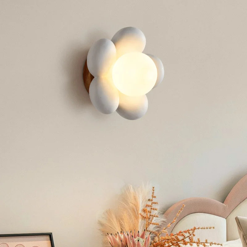 applique murale LED en résine en forme de fleur - vue 5 sur 8