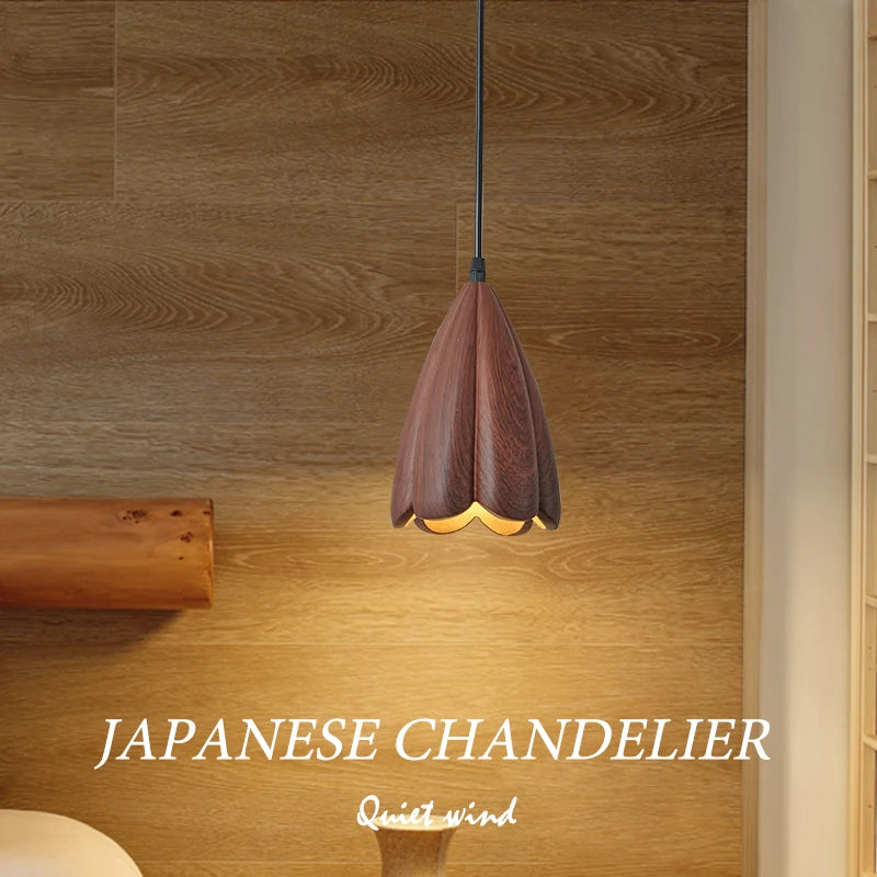 suspension en bois de noyer artisanale pour décoration moderne - vue 5 sur 11