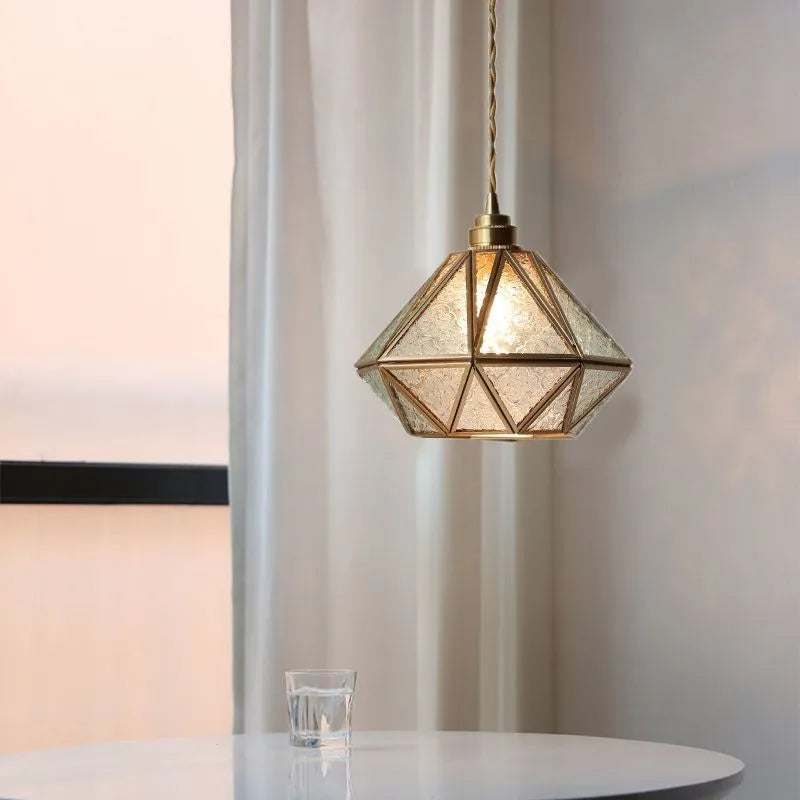 Suspension en verre transparent à motif géométrique - vue 3 sur 16