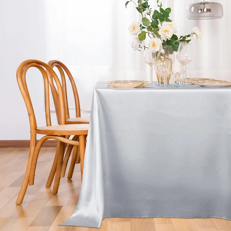 Nappe satin polyester style uni pour table fete