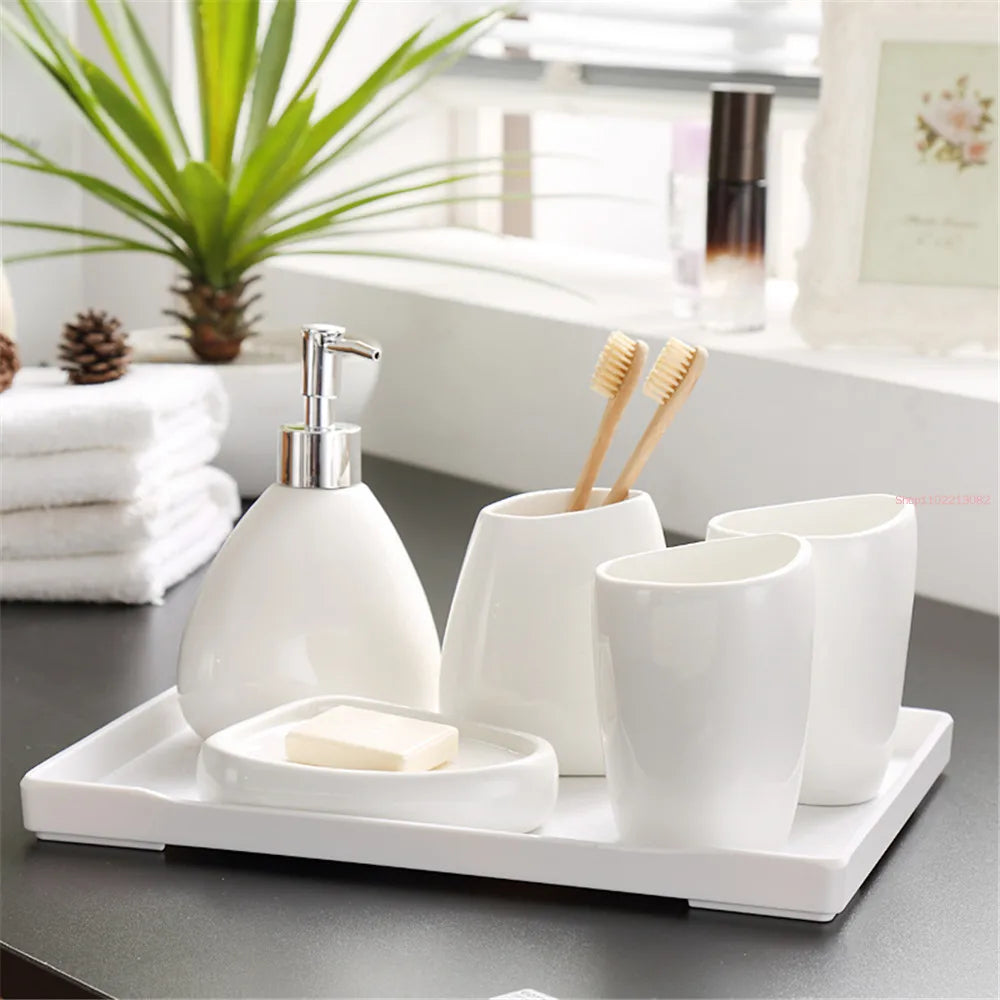 distributeur de savon en céramique pour salle de bain nordique - vue 4 sur 9