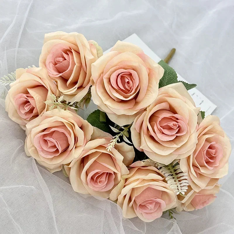 bouquet de roses artificielles en soie pour décoration de mariage - vue 10 sur 15