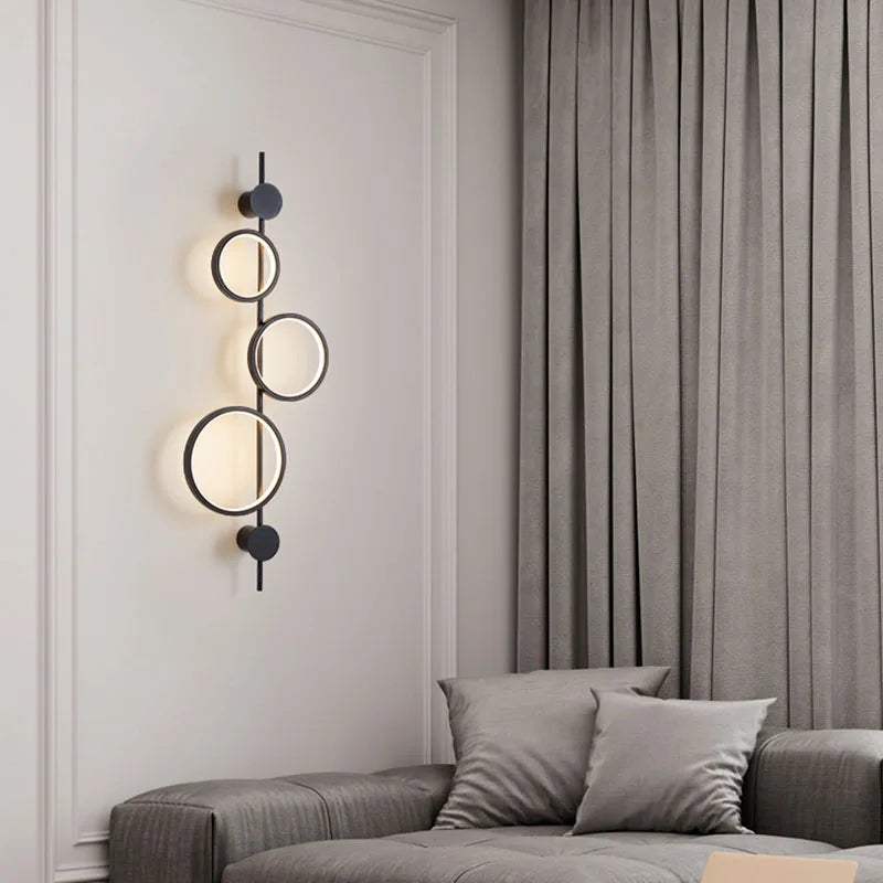 Minimalist Nordic wall light with 3 art deco metal rings - vue 3 sur 7