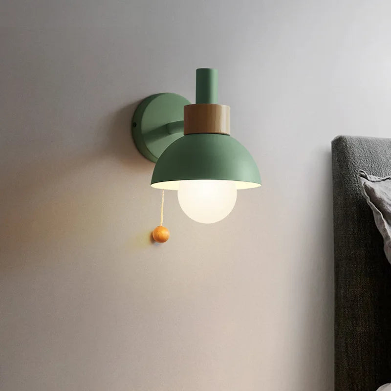 applique murale en bois avec interrupteur à tirette design nordique - vue 3 sur 10