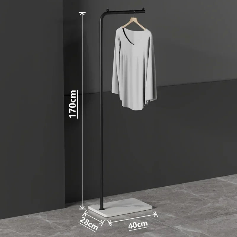 porte-vêtements nordique léger et moderne pour rangement élégant