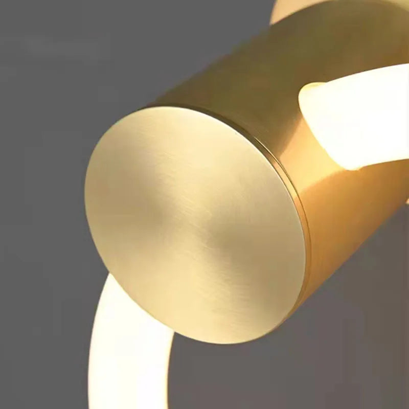 applique murale led moderne en laiton avec anneau acrylique gradable - vue 6 sur 10