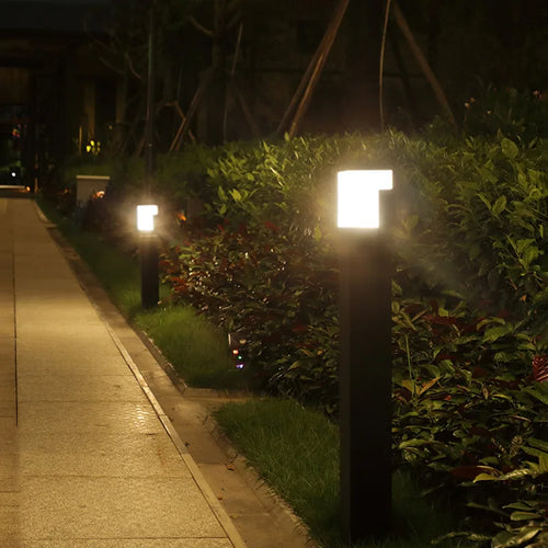 lampe extérieure moderne imperméable pour jardin et chemin