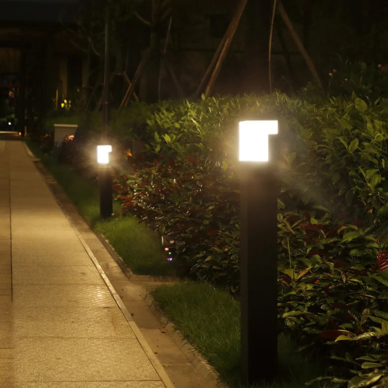 lampe extérieure moderne imperméable pour jardin et chemin - vue 2 sur 10