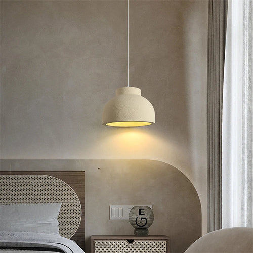 lampe pendante en ciment style wabi-sabi pour restaurant