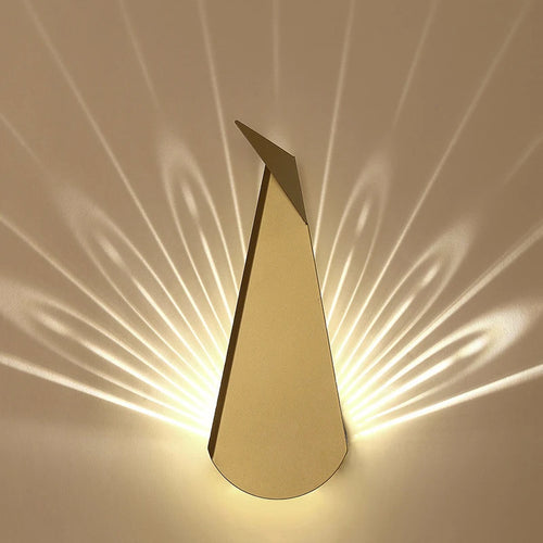 Nordic minimal wooden LED wall light peacock design - vue 2 sur 18