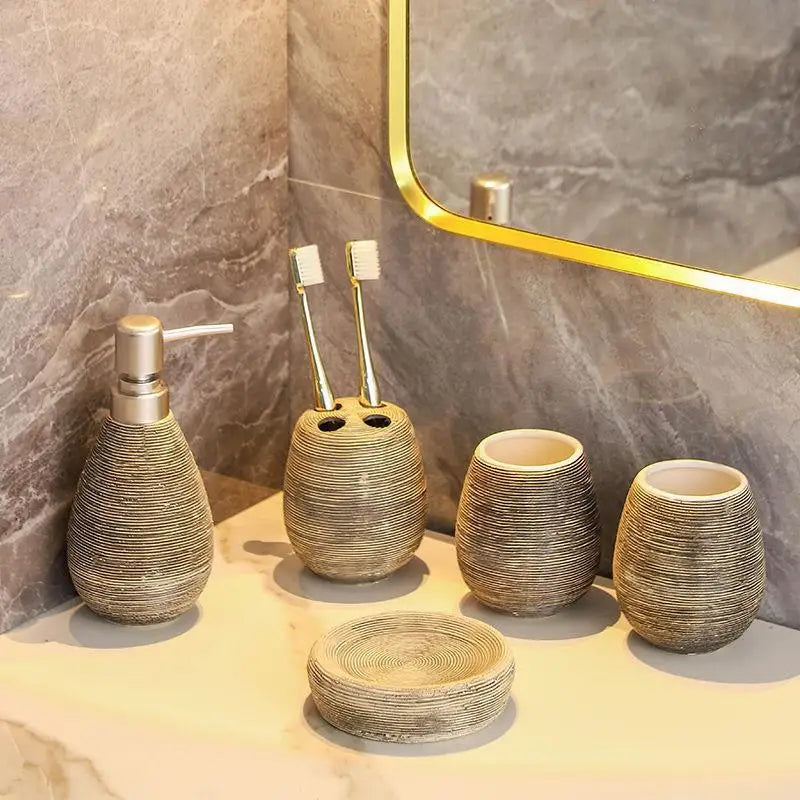 ensemble d'accessoires en céramique pour la salle de bain - vue 9 sur 9