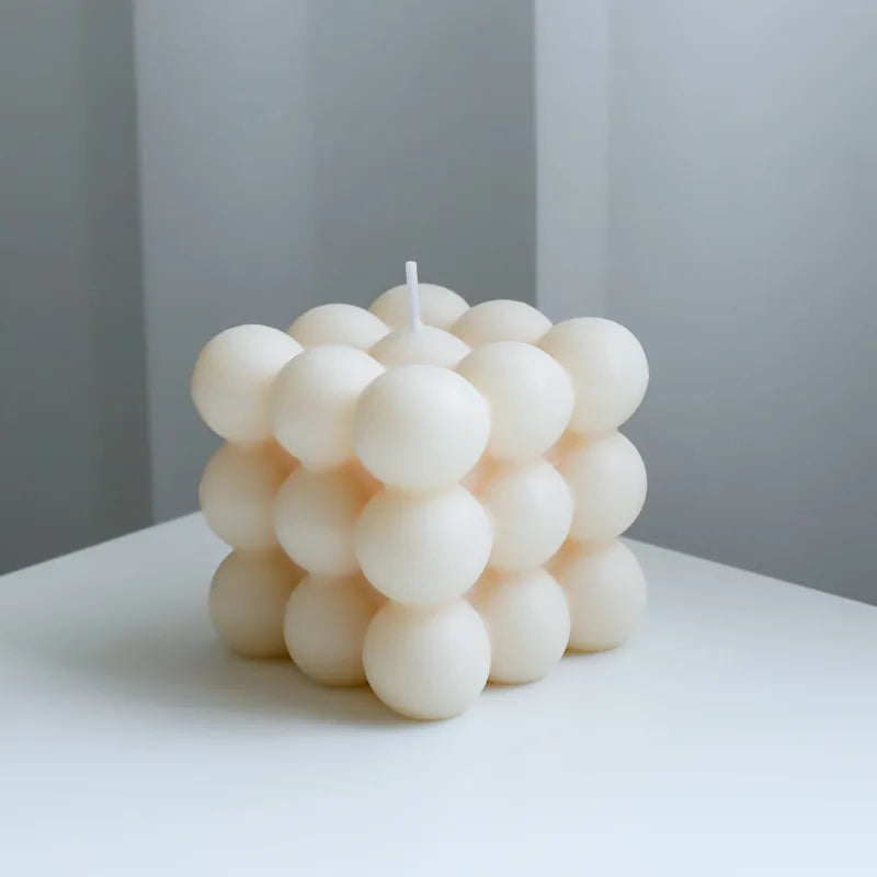 bougie parfumée big cube pour décoration moderne et aromathérapie - vue 13 sur 39