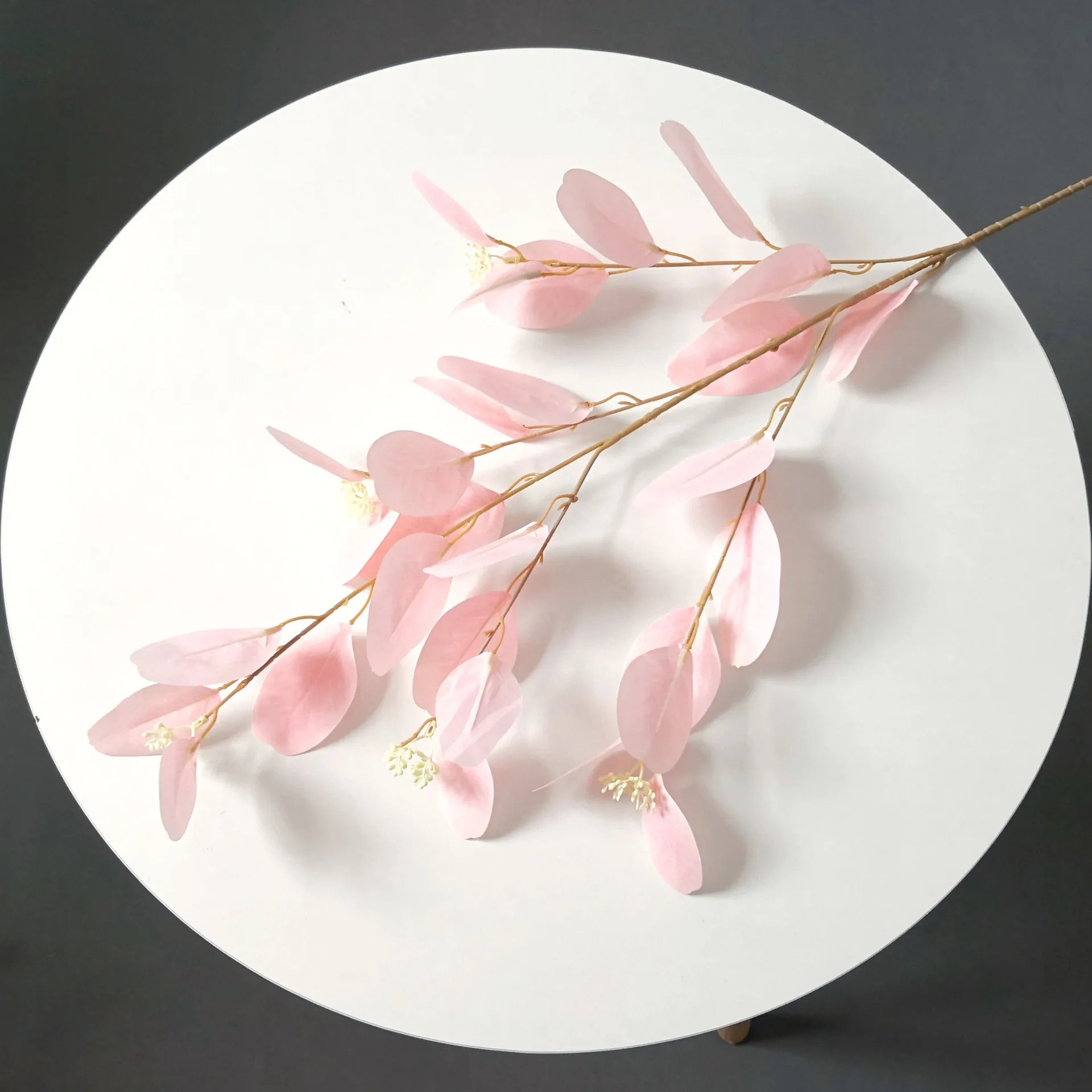 branches de feuilles d'eucalyptus en soie artificielle pour décoration florale - vue 14 sur 17