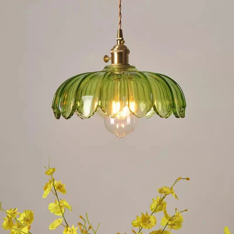 suspension en verre teinté vintage pour décoration intérieure