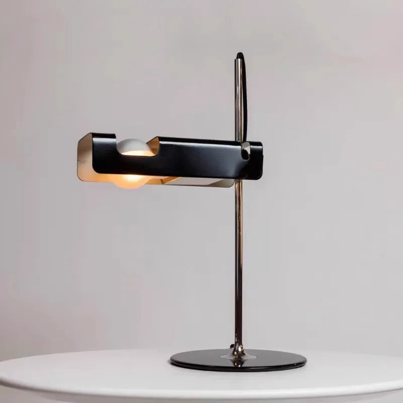 lampe de table design créatif réglable pour intérieur - vue 4 sur 10