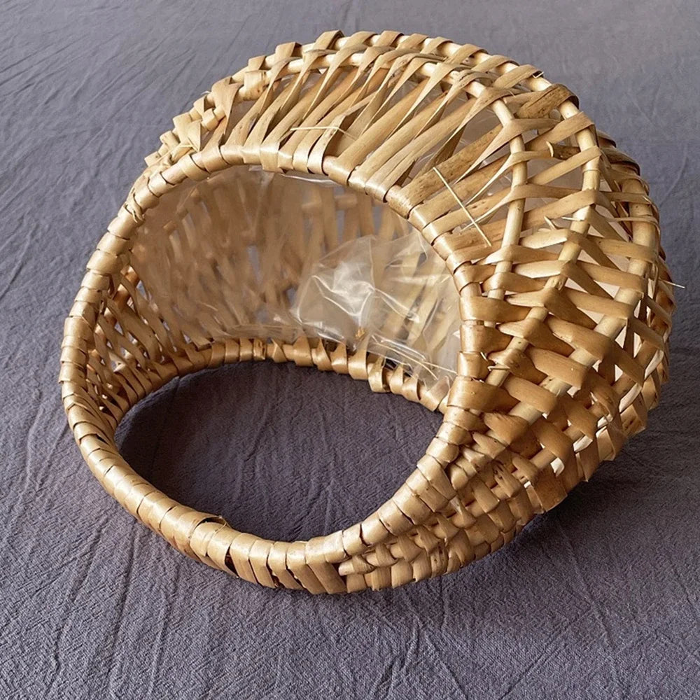 panier en rotin tissé pour rangement et décoration intérieure - vue 3 sur 8