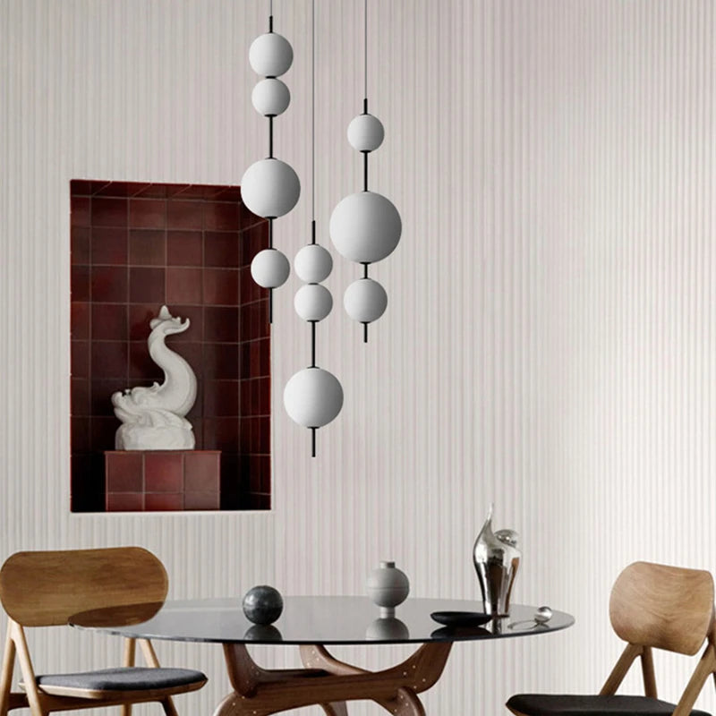 2024 LED White Glass Beads Pendant Chandelier Cafe Bar Bedroom Kitchen Round Ball Hanging Lighting Fixture Home Decor - vue 5 sur 9