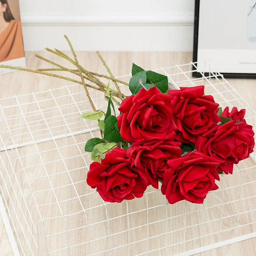 Realistic artificial rose branch for decoration and photography - vue 6 sur 11