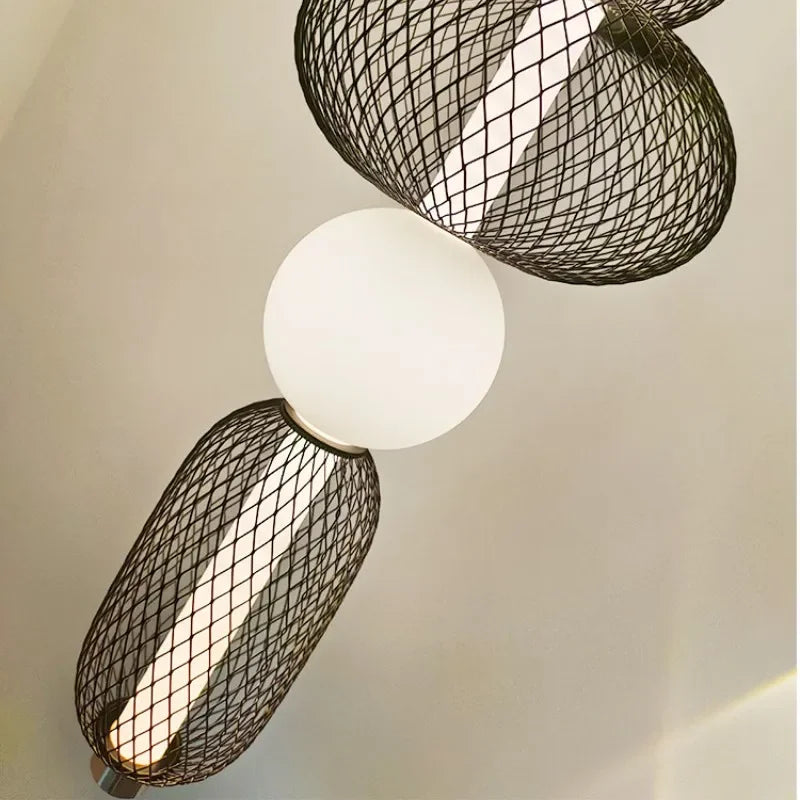 Minimalist nordic designer chandelier for bars and restaurants - vue 10 sur 19