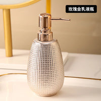 ensemble d'accessoires en céramique pour salle de bain hôtels