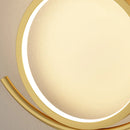 Modern gold metal wall light for a minimalist atmosphere