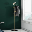 porte-vêtements design nordique pour rangement élégant et pratique
