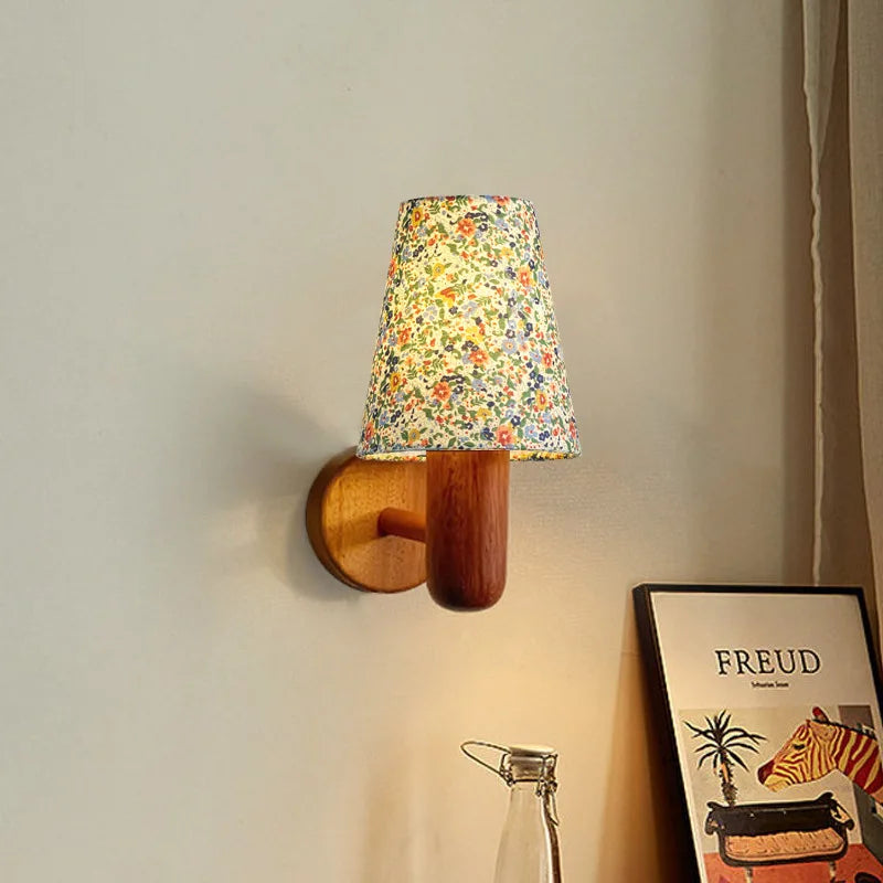 Nordic Retro Mushroom Wall Lamp with EU/US Plug, Wooden Bedroom Bedside Light, Living Room, Corridor LED Decorative Light - vue 3 sur 8