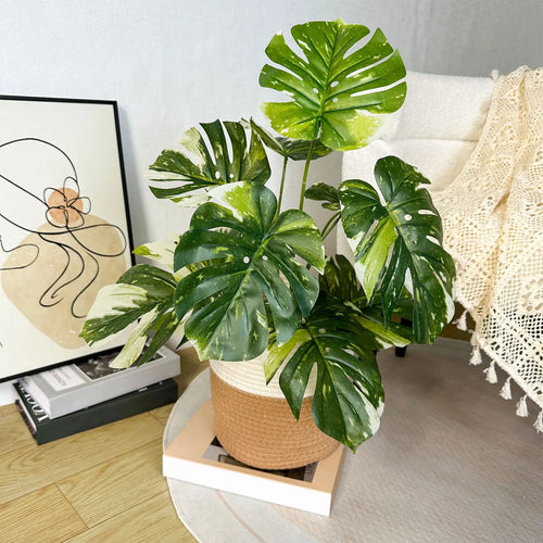Realistic and elegant artificial monstera plant for interior decoration - vue 4 sur 10