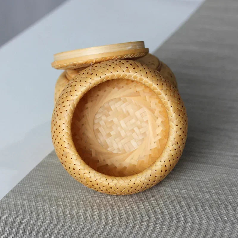 panier en rotin tissé à la main pour rangement et décoration - vue 4 sur 7