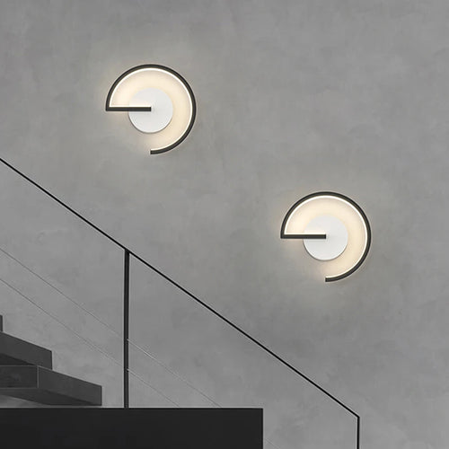 Modern minimalist wall light elegant and refined decorative lighting - vue 5 sur 12