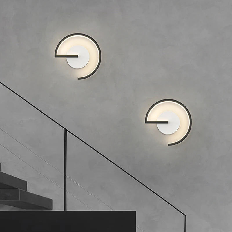Modern minimalist wall light elegant and refined decorative lighting - vue 4 sur 12