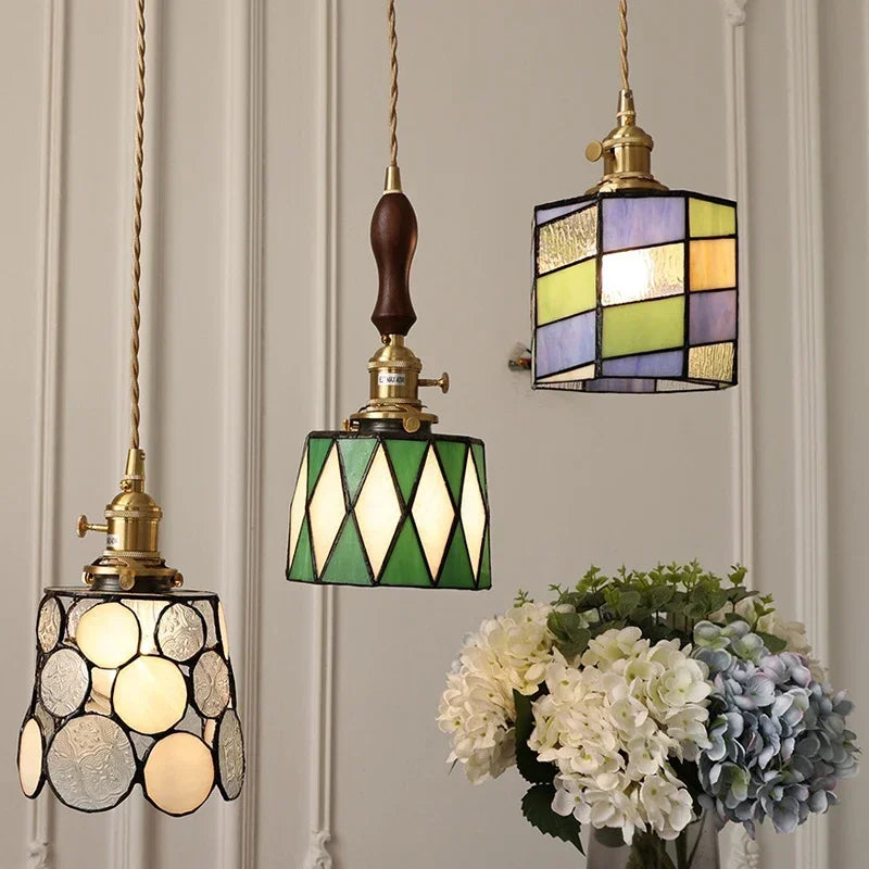 lustre en verre fait main style tiffany pour décoration intérieure - vue 3 sur 15