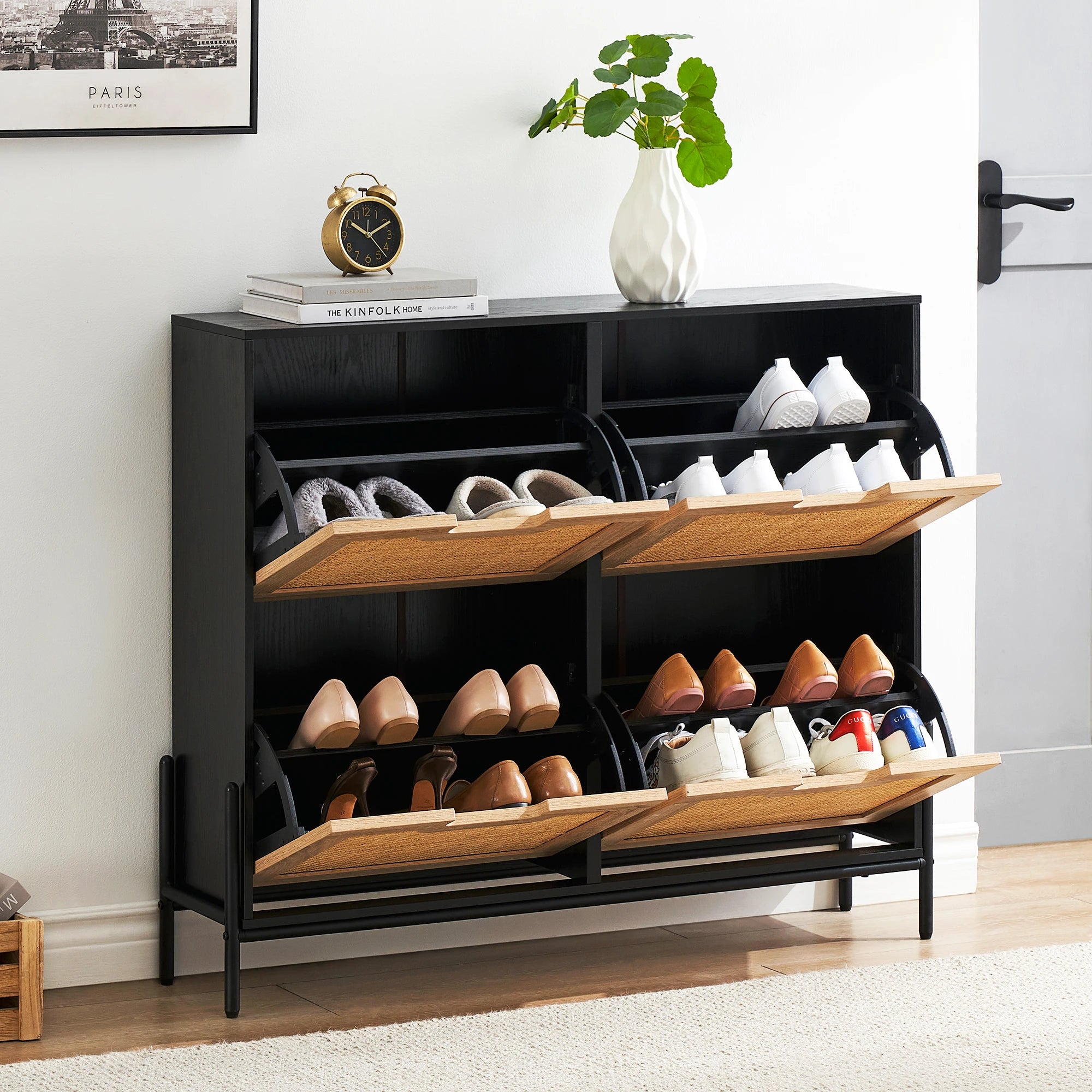 meuble à chaussures en rotin naturel avec portes rabattables et étagères réglables - vue 3 sur 9